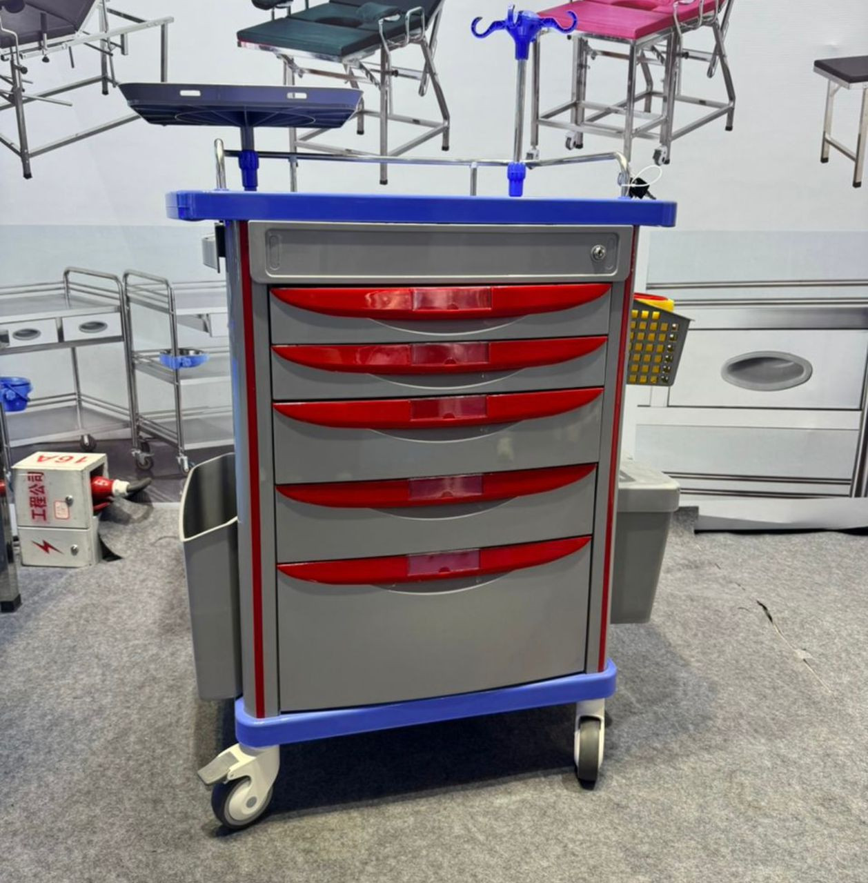 Crash cart